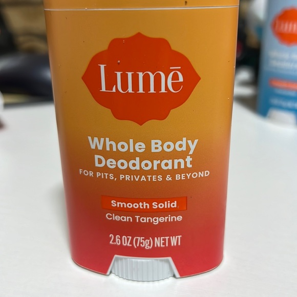 NEW-Lume Deodorant for Pits & Private Parts 2.6oz SMOOTH SOLID clean tangerine - Picture 3 of 4